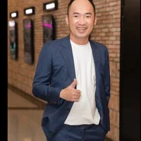 tiến luật