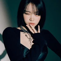 Kim Chaewon