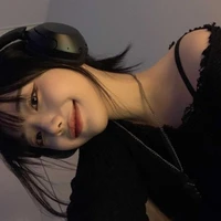 Trang Lục Thùy Dương