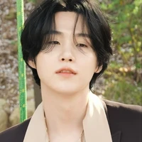 Min Yoongi_Suga