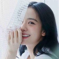 Jisoo ( cô )