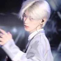 Trình Xuân_Thư ký của Bạc Nhan Quân