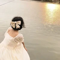 Danniee>): ( T.giả )