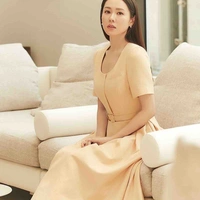 Đào Ngọc Tuệ Sa( mẹ nu9)