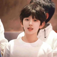 Trần Tuấn minh (Bạn Hàm Thụy)
