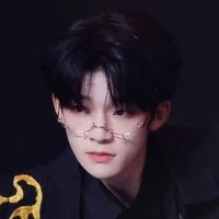 uông Tuấn hy