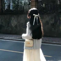 tác giả lý yến Vy