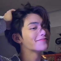 Hoàng Bách