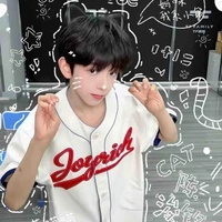 Trần Tuấn Minh ( bạn cậu)