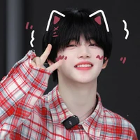 Trương Hàm Thụy/ y