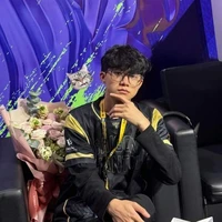 Nguyễn Quốc Hận [SGP.Jiro/ Ngọc Quý]