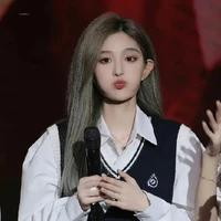 Vuơng Dịch•Tiểu Vương/Nàng