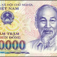 money cân mọi vai diễn:) 👍