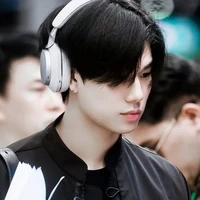 phuwin tangsakyuen (y)