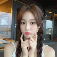 Bối Vi Vi (nu8)