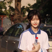 Ngô Thiên Trân (bạn nv9)