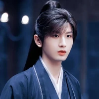 Ứng Uyên -Vũ Tư Phượng