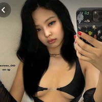 Kim Jennie (em)