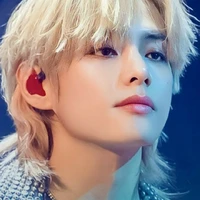 Kim Taehyung (V)