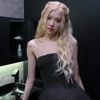 Park Chaeyoung ( Rosé )