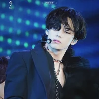 Kim Taehyung( cậu)