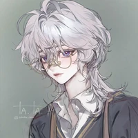 Lê Hồ Chí Tân /Selly