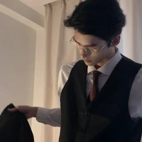 Lâm Chí Hoàng ( ba nu9)