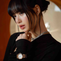 LaLisa Manoban (Cô)