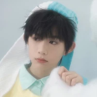 Trần Dịch Hằng ( YH )