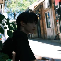 Chu Chí Hâm - hắn