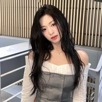 Jung Ahyeon - Nàng