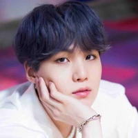 Min Yoongi ( hắn )