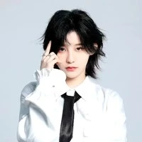 Vương Hiểu Giai•Chị cô/Thiên Thảo