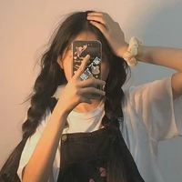 Ngọc ( bạn của nữ 9 )