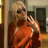 Roseanne Park [ Chị ]