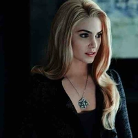 Rosalie Cullen 