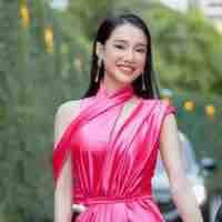 Nhã Phương( mẹ ngọc)