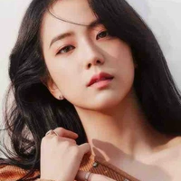 Jisoo (cô)