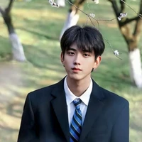 Kim Jisoo-cậu