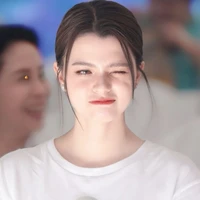 Becky Rebbecca Patricia Amstrong (nàng)