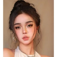 cô Dương - mẹ nu9