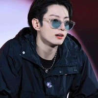 Jeon  Jungkook/ hắn