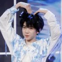 Tác giả mới tốt nghệp❤️🖤