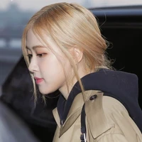 Park Chaeyoung(Em)