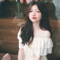 Hoàng Tuyết Nhi