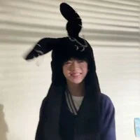 Trương Hàm Thuỵ_O