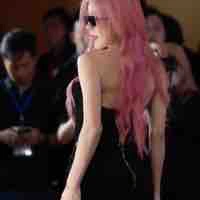 Nguyễn thuỳ trang ( cô ) 