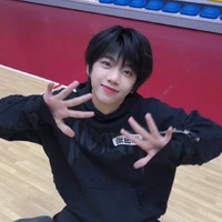 Trương Hàm Thụy