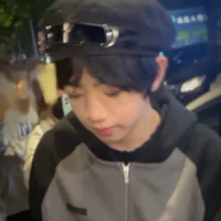 Trương Hàm Thụy_y