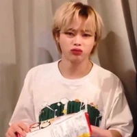 Nhỏ tác giả yêu TPST❤